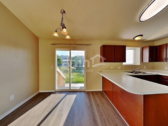 Photo - 2964 S Fetzer Dr
