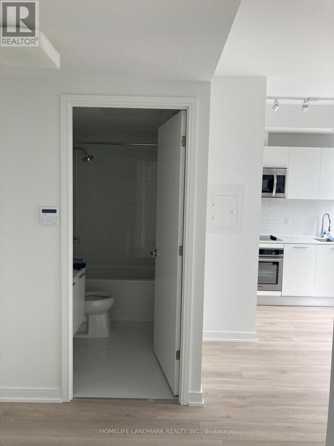 Photo - 3 Gloucester St Unit 1608