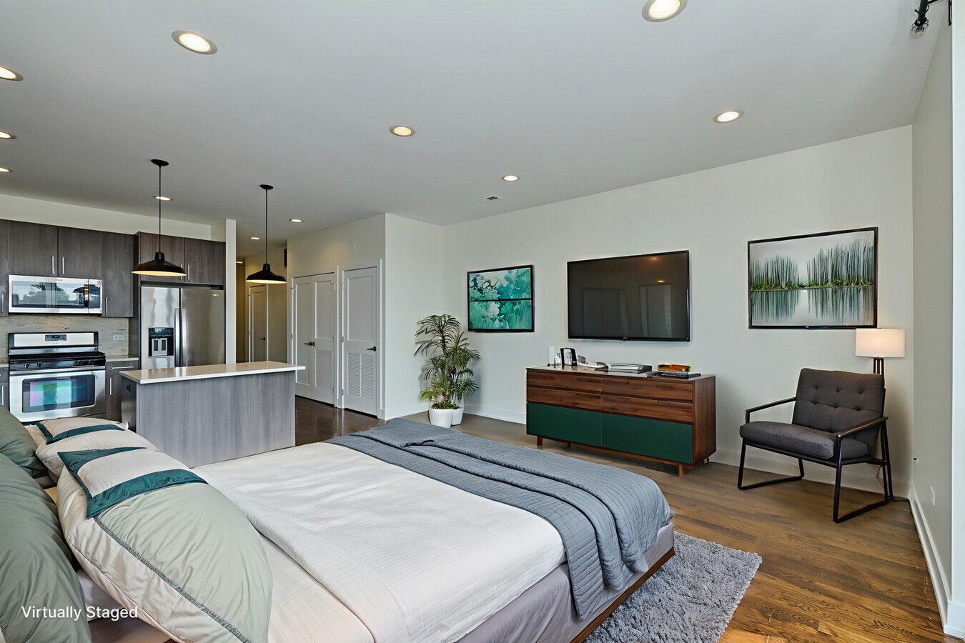 Photo - 5139 N Broadway St