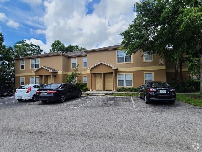 Building Photo - 5903 Willow Ridge Dr Rental