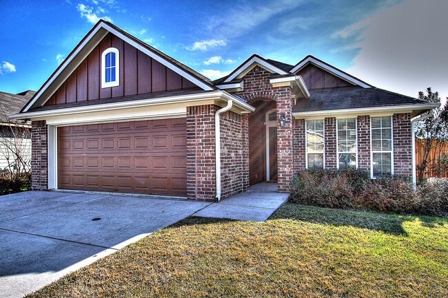 Building Photo - 112 Brookside Dr Rental
