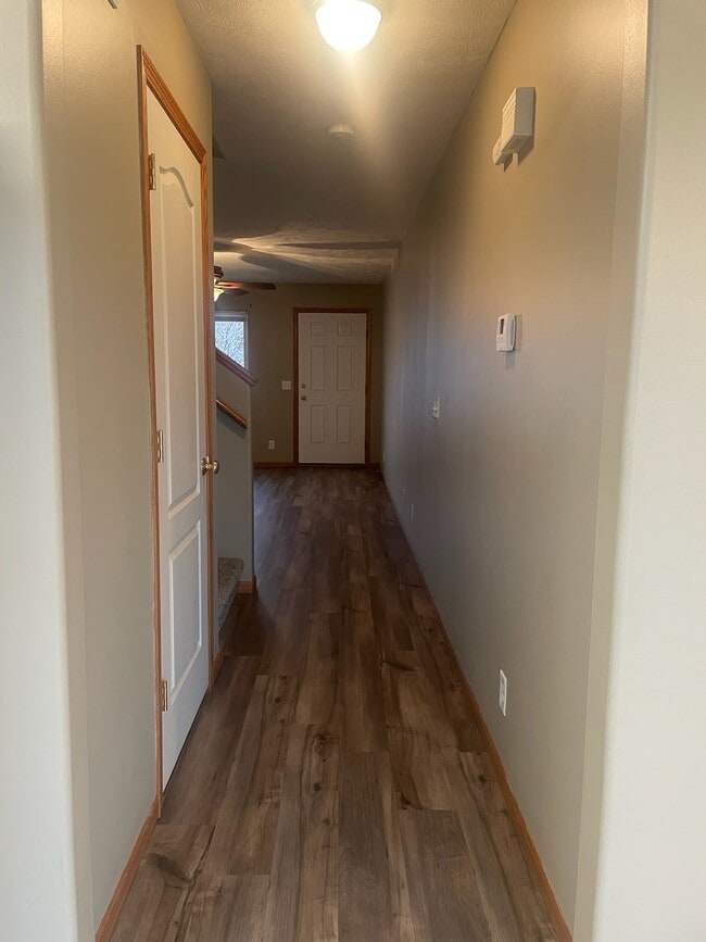 Photo - 6630 Shadow Pines Place