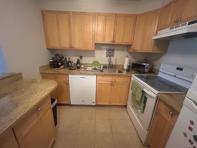 Photo - 34 Hamilton Rd Unit 504