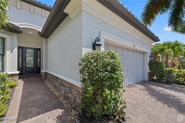 Building Photo - 9515 Campanile Cir Rental