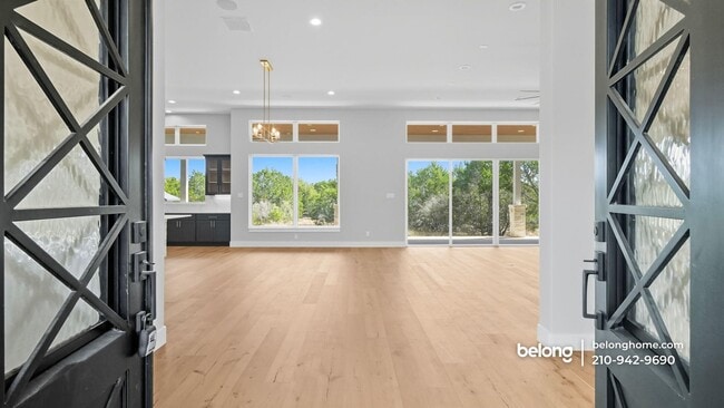 Photo - 103 River Mountain Dr