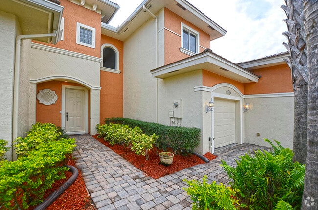 Building Photo - 2553 Langrove Ln SW Rental