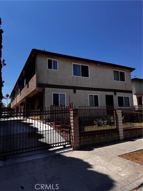 Building Photo - 3225 Pueblo Ave Unit 6 Rental