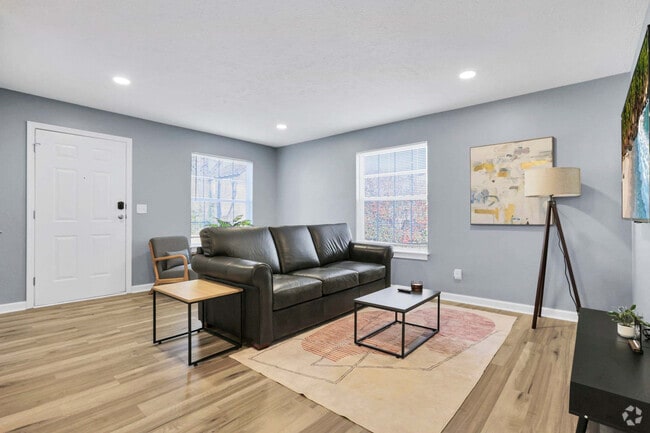 Building Photo - 2185 Margaret Ave Unit ID1072688P Rental
