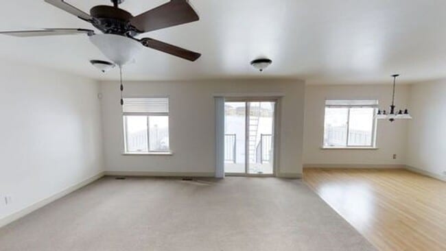 Photo - A PERFECT TOWNHOME IN EAGLE MOUNTAIN