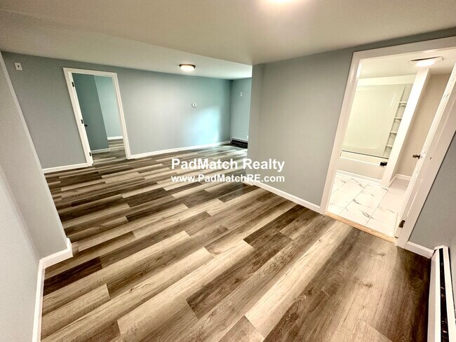 Photo - 33 Lens St Unit 1