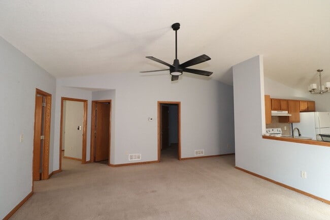 Photo - Spacious duplex for rent!