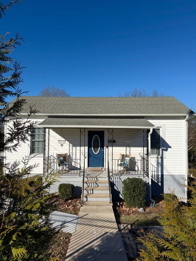 Photo - Furnished 2 bed 1 Bath Home