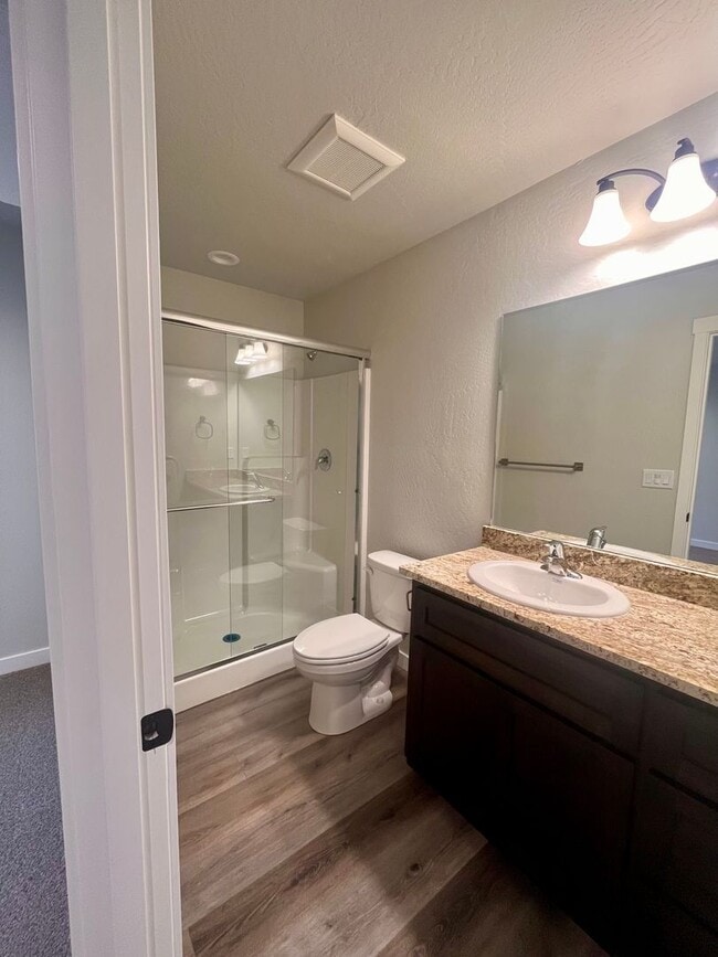 Photo - New Construction Medford/Central Point Area - Close to all Everything !