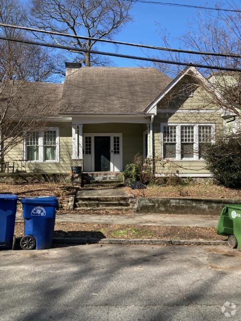 Building Photo - 978 Myrtle St NE Rental