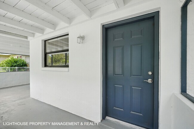 Photo - Renovated 3 Bed/2 Bath Home with Den & Off...