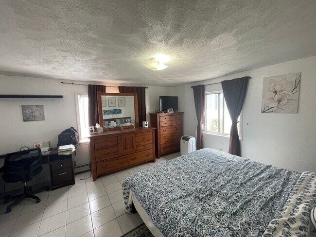 Photo - 30 Murdock St Unit 1