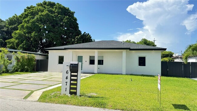 Photo - 6471 SW 43rd St House