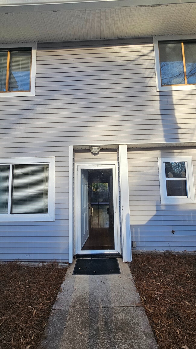 Photo - Room in Townhome on Sandy Creek Dr