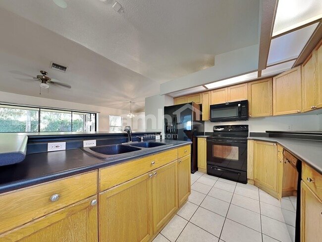 Photo - 234 Bryan Oak Ave