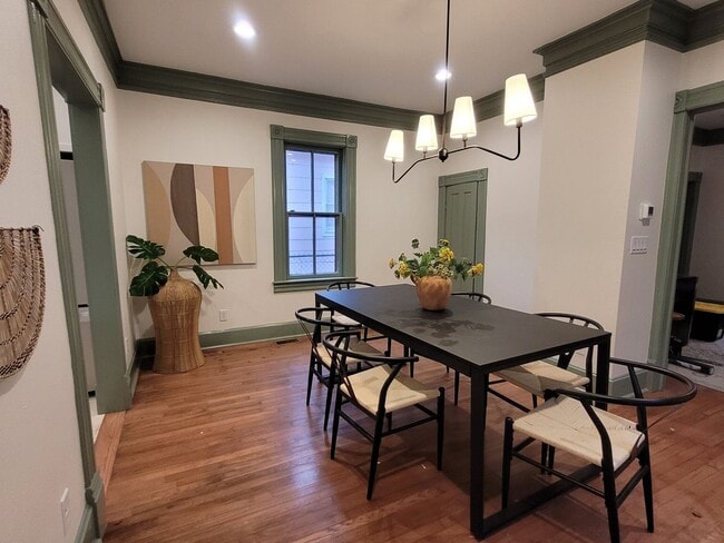 Photo - Beautifully renovated home in the highly d...