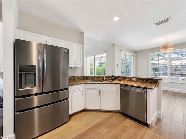 Photo - 6772 Southern Oak Ct