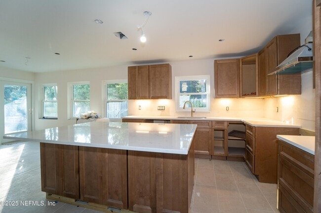 22 1/2 Fancher Court Unit - 22 1/2 Fancher Court House Unit