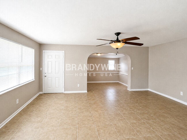 Photo - 8067 Santillo Dr