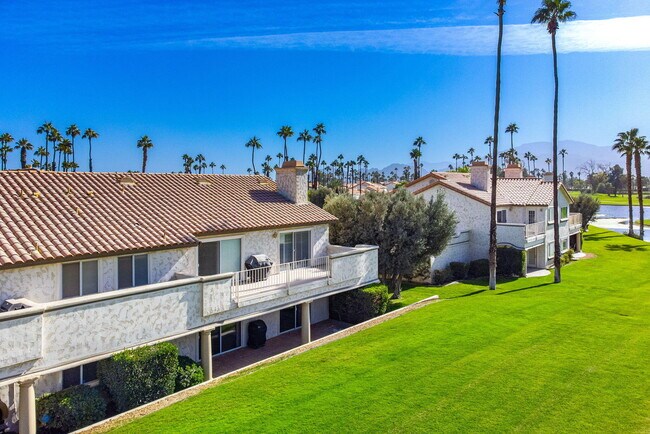 189 Desert Falls Cir
