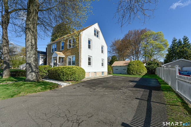 Photo - 146 Warsaw St