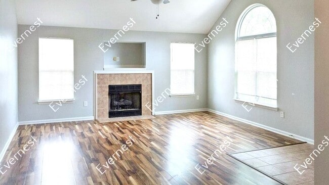 Photo - 6007 Patricia Ryan Dr