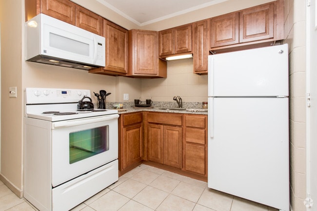Photo - Woodridge Manor