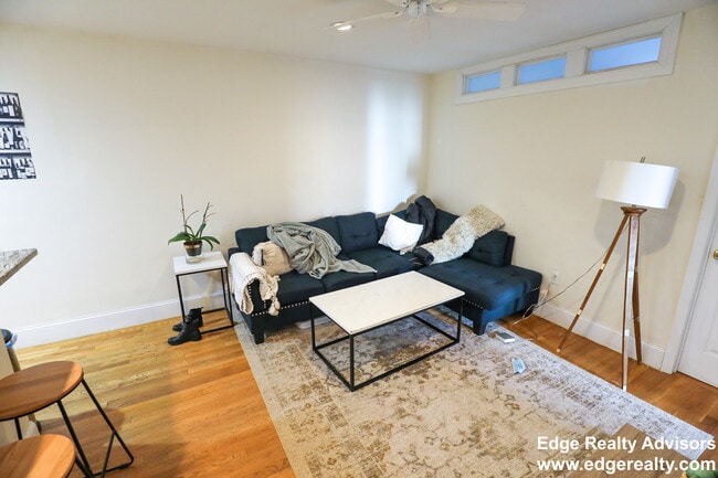 Photo - 323 Saint Paul St Unit 3