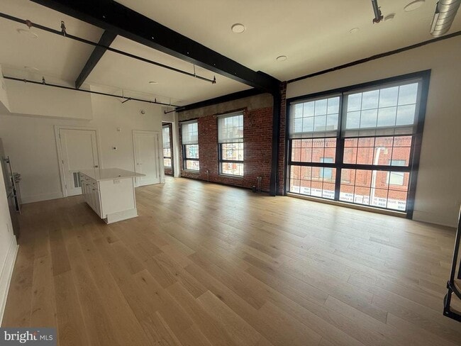 Building Photo - 500 South St Unit 301