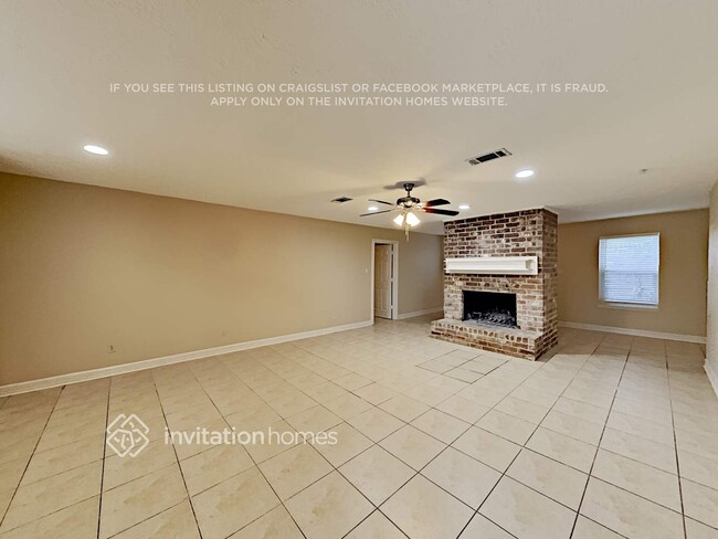 Photo - 16395 Havenpark Dr