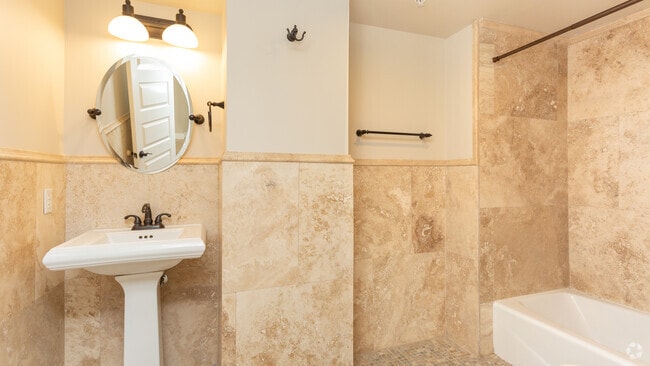 2HAB, 2BA - 1143&nbsp;ft² - Walker Apartments