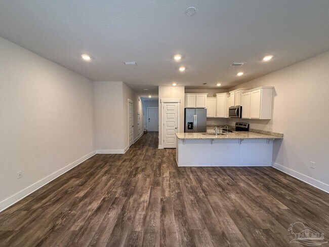 Photo - 1559 Iroquois Ct