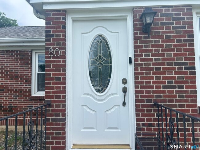 80 Alexander Ave