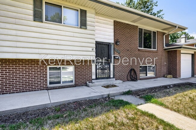 Photo - 6313 Pierson St