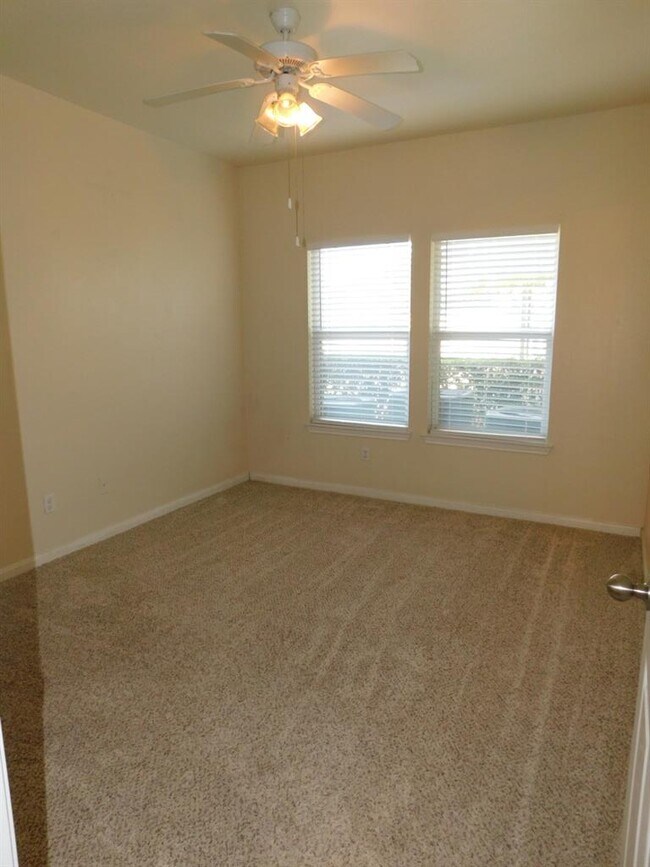 Photo - 12166 Metric Blvd Unit 153