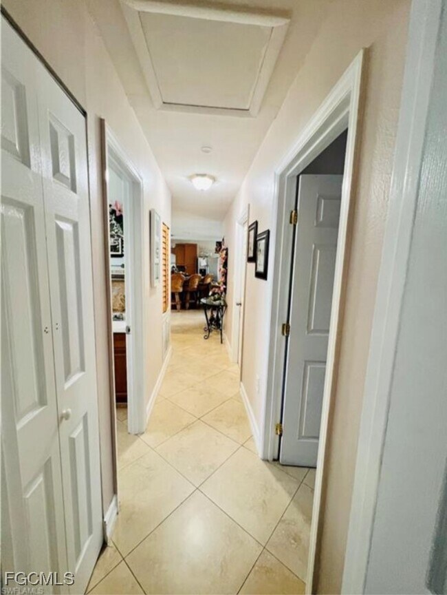 Photo - 804 March St