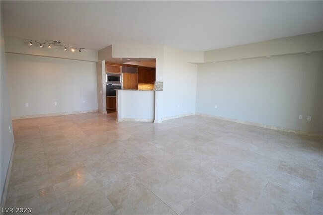 Photo - 2777 Paradise Rd Unit 708