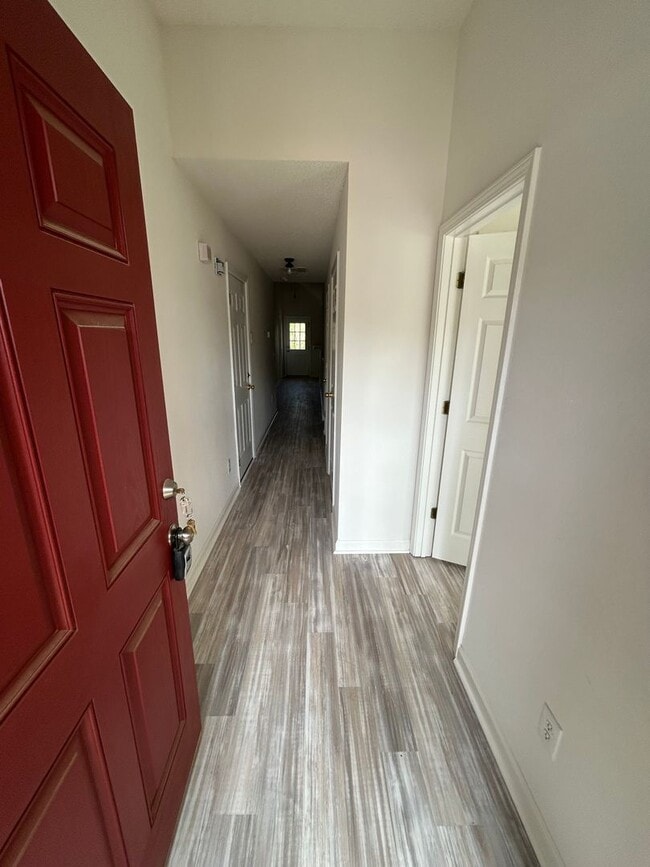 Photo - 545 Carlton Pointe Dr