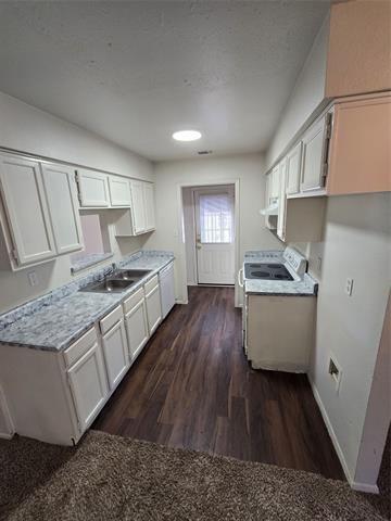 Photo - 1441 N Bluegrove Rd