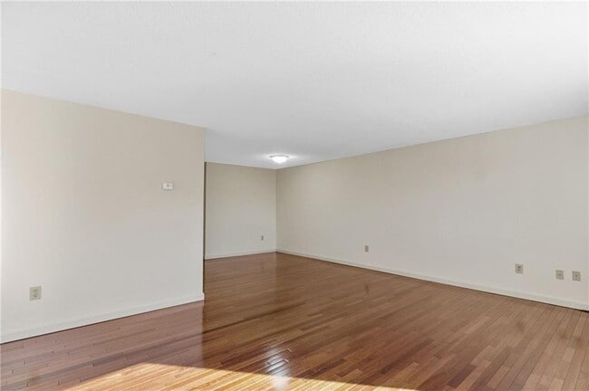 Photo - 66 Girard Ave Unit 417