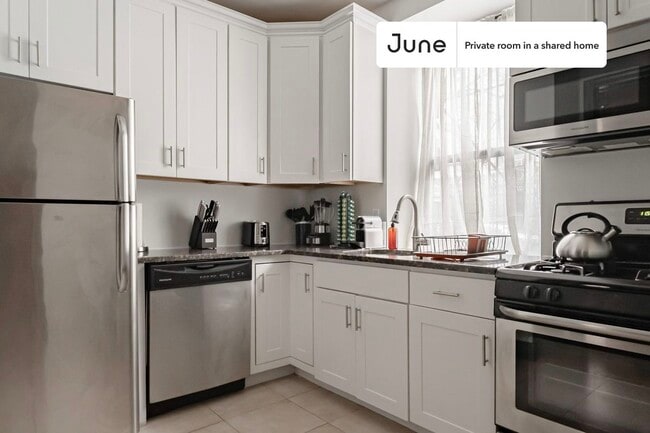 Photo - Room in Shared 4 bed/2 bath home Unit A
