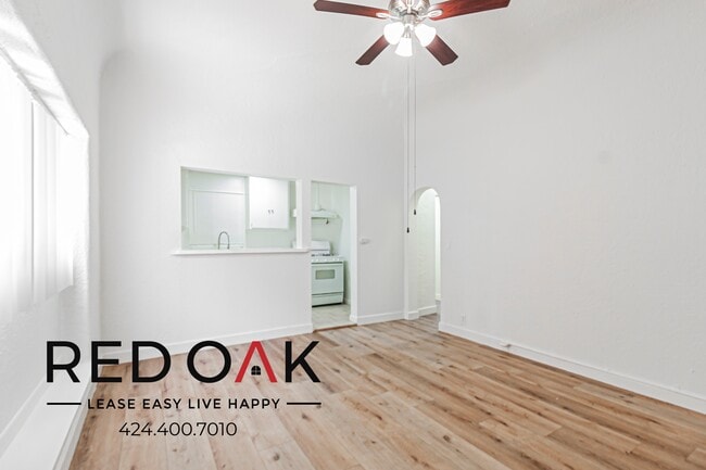 Building Photo - 739 Normandie Ave Unit 101 Rental