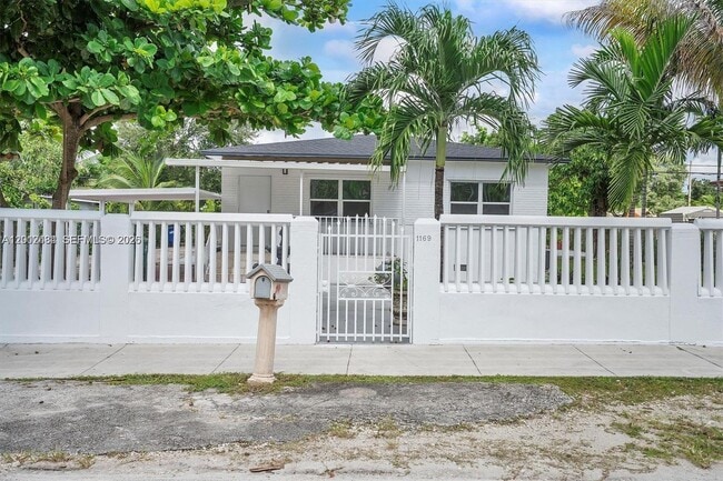 Photo - 1169 NW 114th St