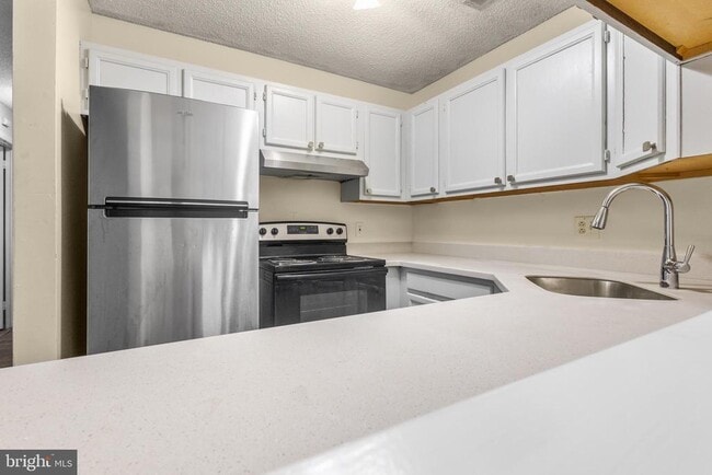 Photo - 4901A Dunbarton Rd Apartamento