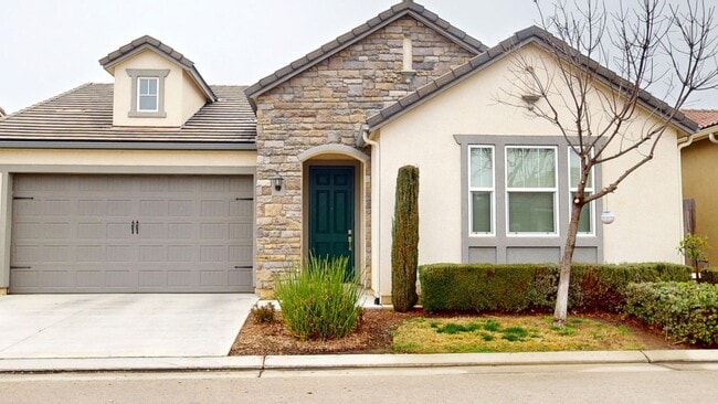 Building Photo - 3033 Antonio Ln