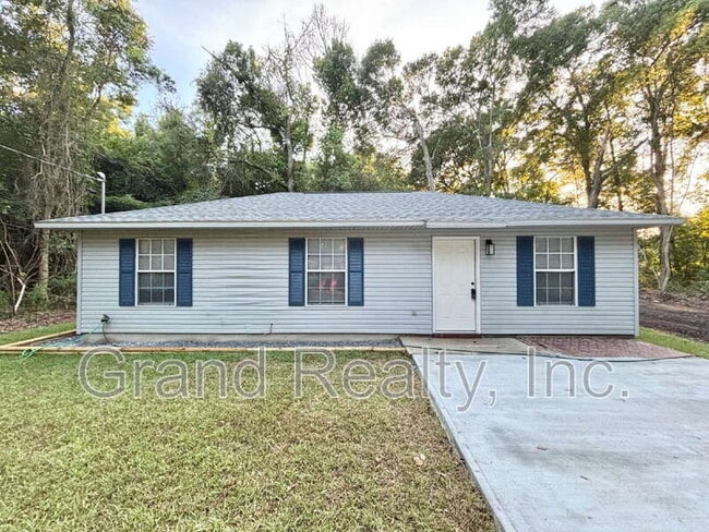 Building Photo - 4520 Limit St Rental